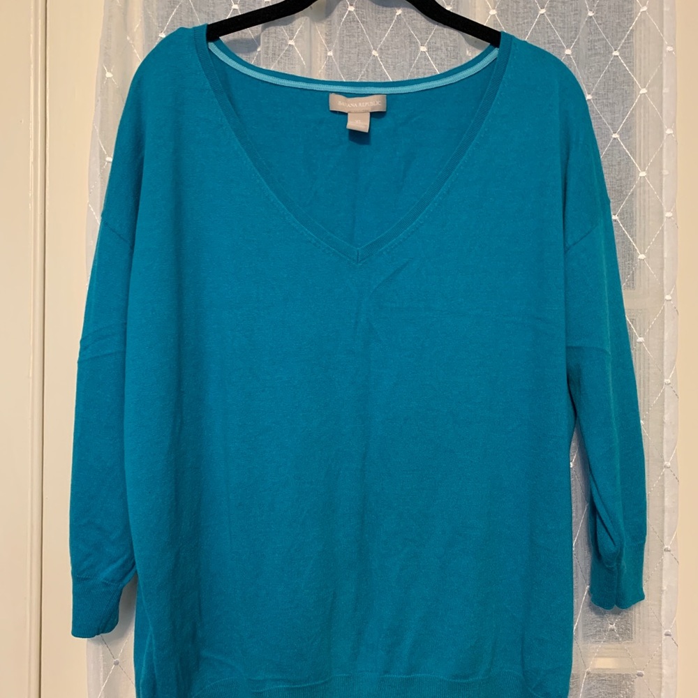 Banana Republic 3/4 sleeve teal sweater